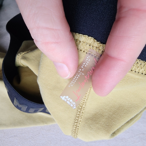 Free People Movement Biker Shorts Longline - Picture 3 of 3